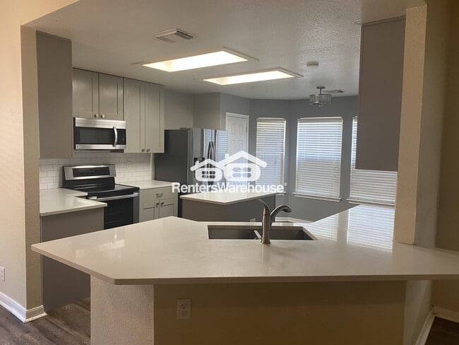 7834 Misty Moon in San Antonio, TX - Building Photo - Building Photo