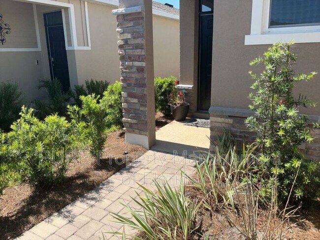 5416 NW 46th Ln Rd in Ocala, FL - Building Photo - Building Photo