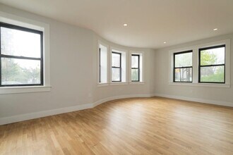 129 Highland Ave, Unit 11 in Somerville, MA - Building Photo - Building Photo