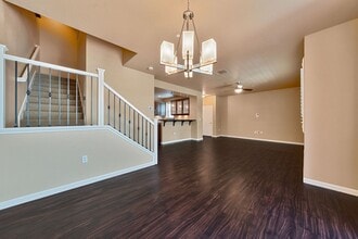 204 Cezanne Ln in Folsom, CA - Building Photo - Building Photo