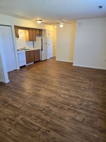 27 Scioto Dr in Heath, OH - Building Photo