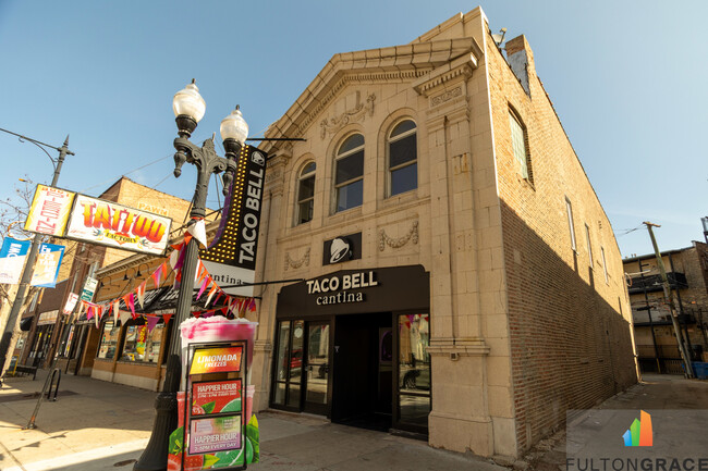 4437 N Broadway