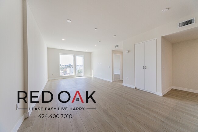property at 5320 Cartwright Ave