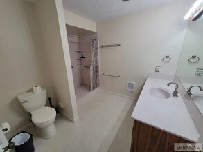 2359 Henryanna Ave in Idaho Falls, ID - Building Photo - Building Photo