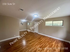 150 Sun St in Hot Springs, AR - Foto de edificio - Building Photo