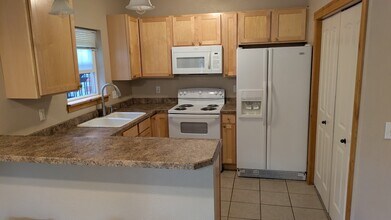 2904 Tina Ave, Unit #203 in Missoula, MT - Foto de edificio - Building Photo