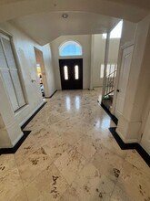 2600 W Picadilly Way, Unit 05103 in Anaheim, CA - Foto de edificio - Building Photo