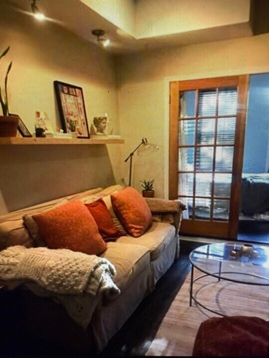 224 Madison St in Hoboken, NJ - Building Photo