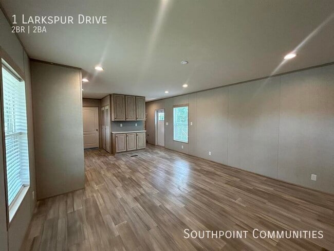 1 Larkspur Dr in South Vienna, OH - Building Photo - Building Photo