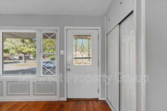 1700 Newhall Ct in St. Louis, MO - Building Photo - Building Photo