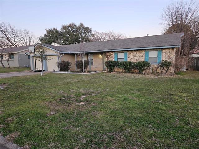 808 McCurry Ave in Bedford, TX - Building Photo - Building Photo