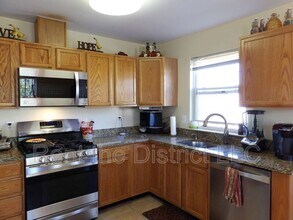 1026 Wahler Pl SE in Washington, DC - Building Photo - Building Photo