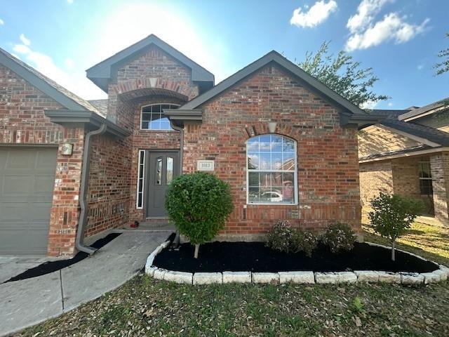 property at 1813 Glen Aerie Dr