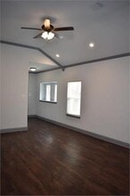 1005 G W Jackson Ave in Corsicana, TX - Building Photo - Building Photo