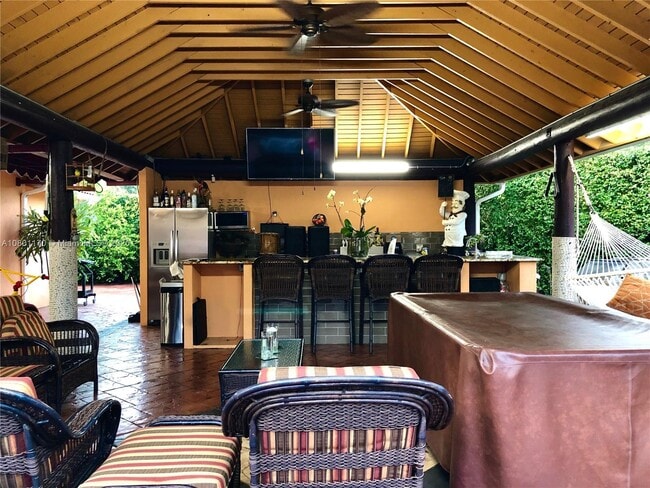 14891 SW 141st Ter in Miami, FL - Building Photo - Building Photo