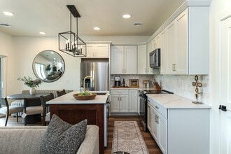 1745 E Rex Rd in Tahlequah, OK - Building Photo - Building Photo