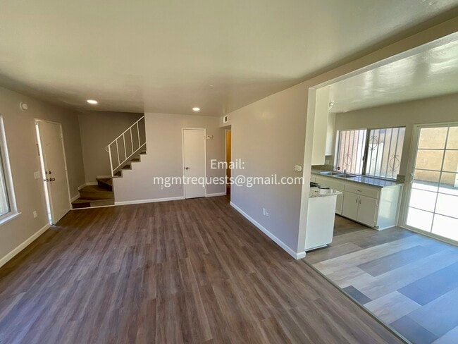 16830 Village Ln