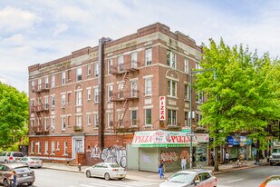 607 Flatbush Avenue in Brooklyn, NY - Building Photo