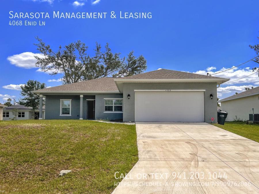4068 Enid Ln in North Port, FL - Building Photo