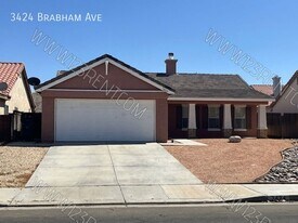 3424 Brabham Ave in Rosamond, CA - Building Photo