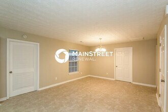 7000 Brumley Cove Dr in Austell, GA - Building Photo - Building Photo