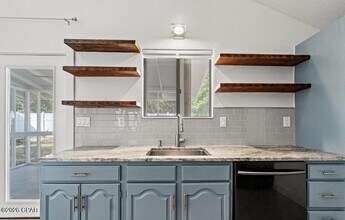 421 Oleander Cir in Panama City Beach, FL - Building Photo - Building Photo