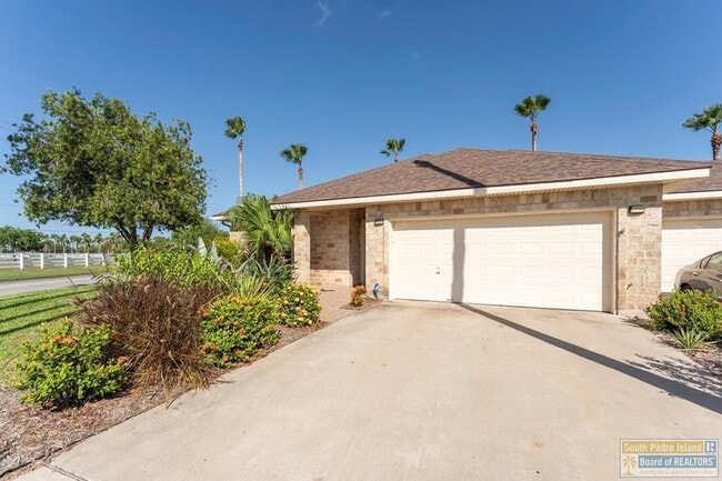 property at 1 Torrey Pines Dr