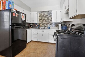 800 W Joliet St in Crown Point, IN - Foto de edificio - Building Photo