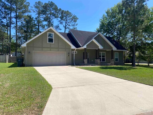 1671 Eagle Terrace in Gonzalez, FL - Building Photo - Building Photo