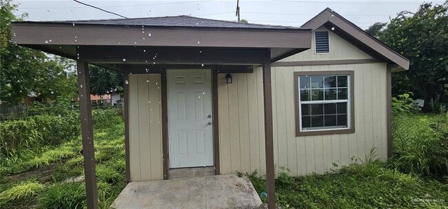 property at 3 West Dr