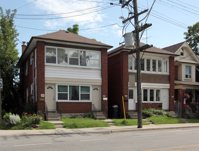 695-699 Annette St in Toronto, ON - Building Photo - Primary Photo