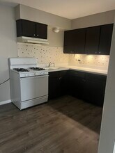 8640 S 82nd Ct in Hickory Hills, IL - Building Photo - Building Photo