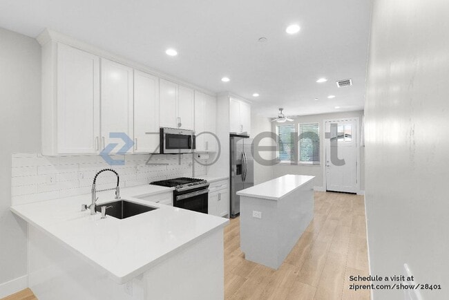 3291 Rockhampton Dr in Sacramento, CA - Building Photo - Building Photo