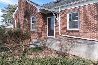 412 Keeble St in Maryville, TN - Building Photo - Building Photo