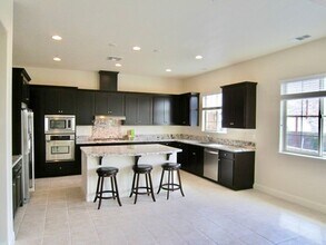 7639 Ridgeline Dr in Dublin, CA - Building Photo - Building Photo