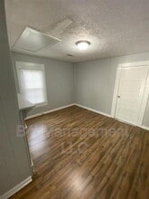 110 W Mitchell St in Milledgeville, GA - Building Photo - Building Photo