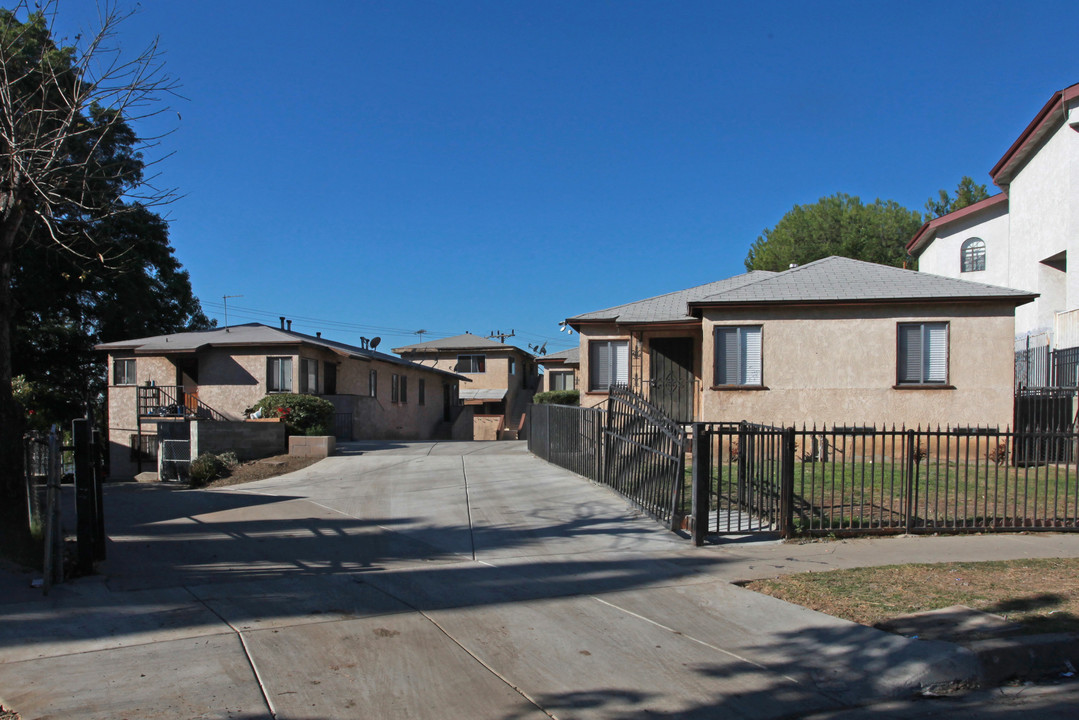 4104 Abner St in Los Angeles, CA - Building Photo