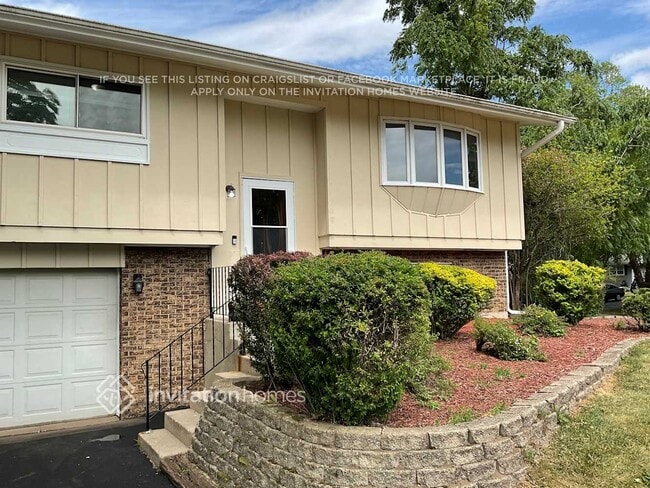 property at 6418 Londonderry Dr