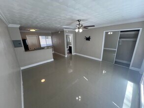 2809 Middle River Dr in Fort Lauderdale, FL - Building Photo - Building Photo