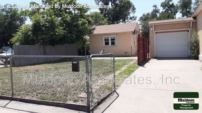 property at 2417 E Evans Ave
