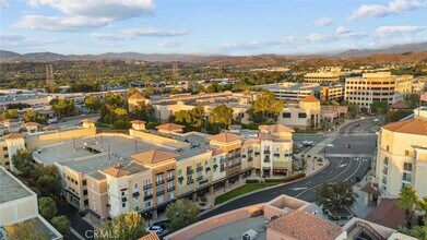 24505 Town Center Dr, Unit 7307 in Santa Clarita, CA - Building Photo - Building Photo