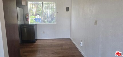 2458 Normandie Ave in Los Angeles, CA - Building Photo - Building Photo