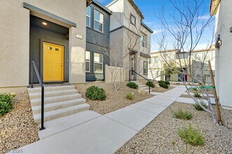 7484 Mountain Ledge St in Las Vegas, NV - Building Photo - Building Photo