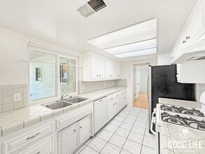 3320 Maricopa Dr in Riverside, CA - Building Photo - Building Photo