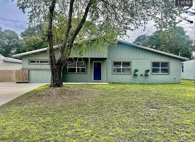 property at 309 Kepner Dr NE