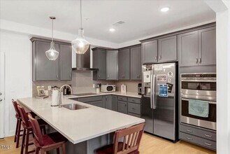 433 Wait Ave in Wake Forest, NC - Building Photo - Building Photo