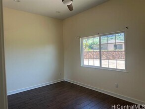 84-400-400 Ikuone Pl in Waianae, HI - Building Photo - Building Photo