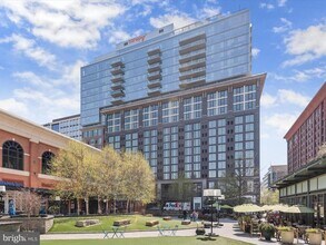 930 Rose Ave in North Bethesda, MD - Building Photo - Building Photo