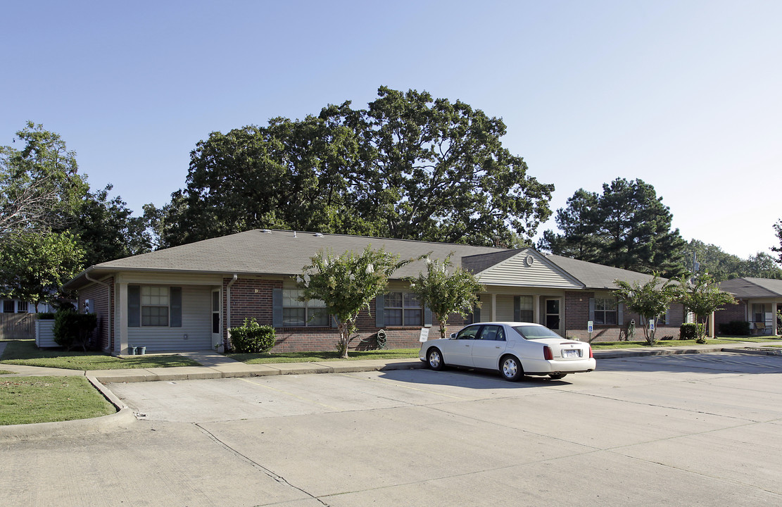 Beebe Elderly Housing in Beebe, AR - Building Photo