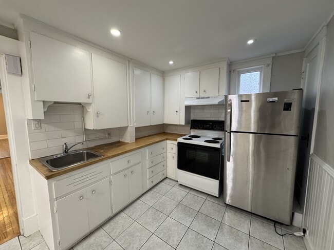 property at 365 Robinson St